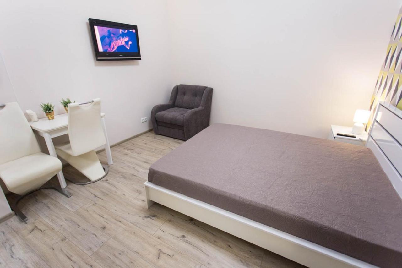 New Apartments In The City Center - Kuznechna Str. 26/1 카리프 외부 사진
