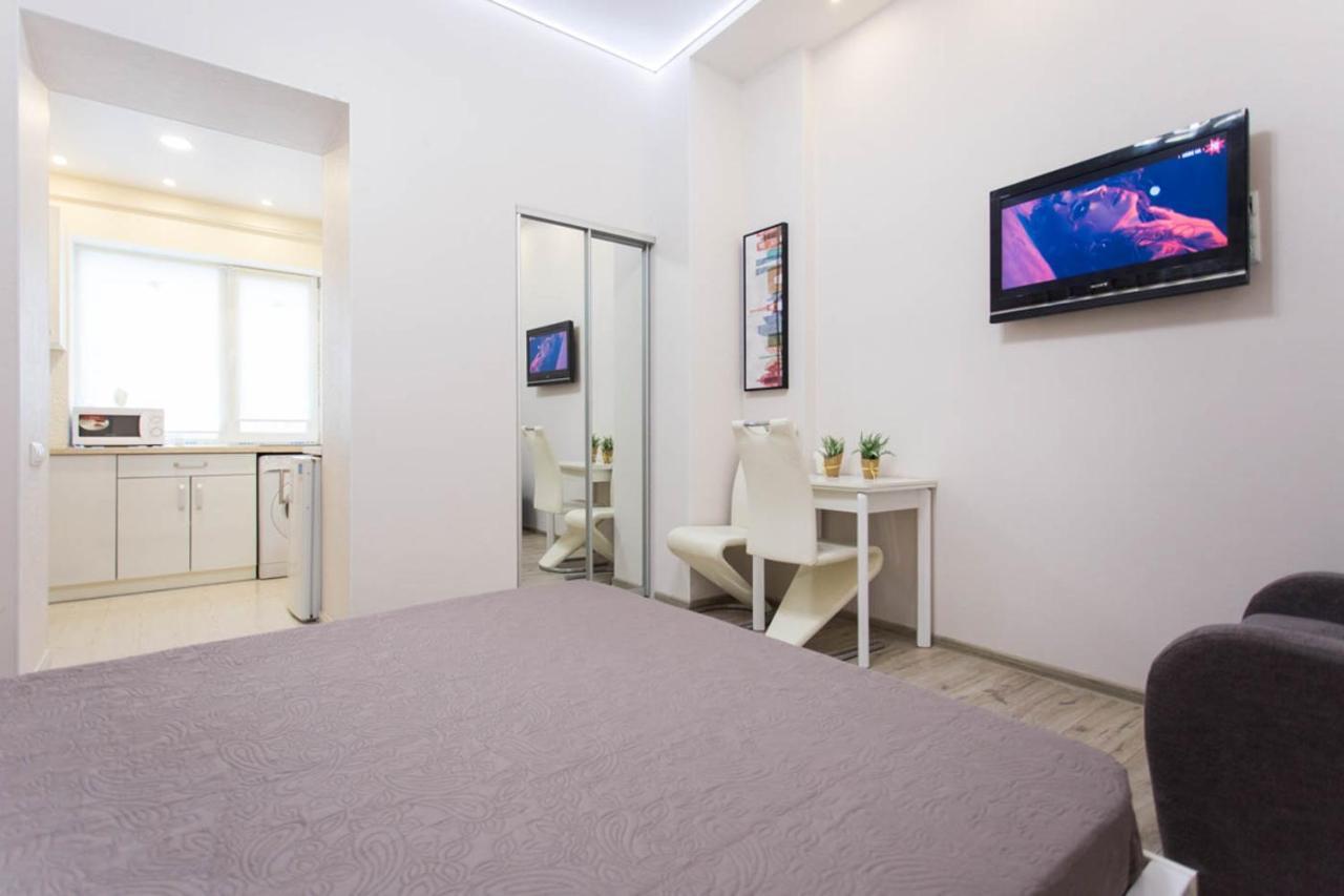 New Apartments In The City Center - Kuznechna Str. 26/1 카리프 외부 사진
